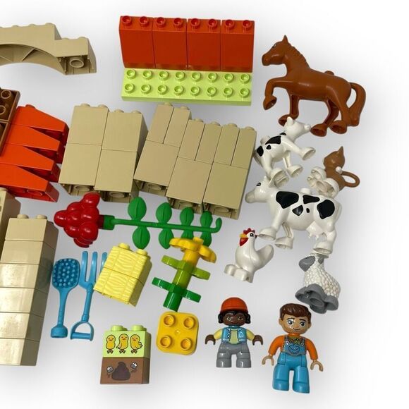 Lego Duplo Caring for Animals at the Farm 10416 Set Incomplete 67/74 Pieces - Picture 5 of 7